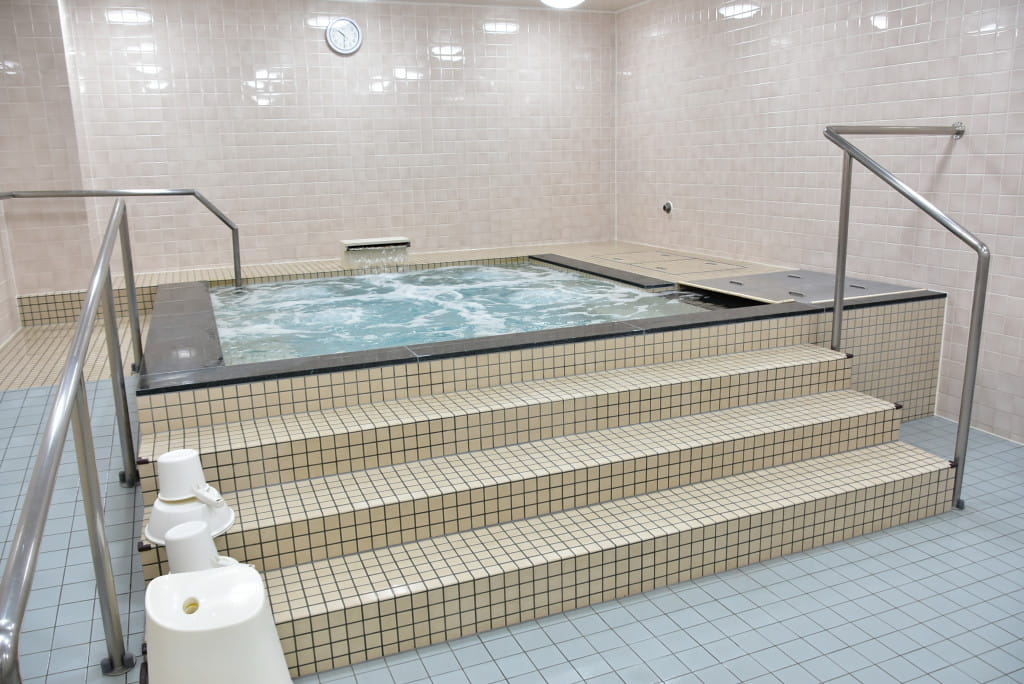 カルシウム人工温泉