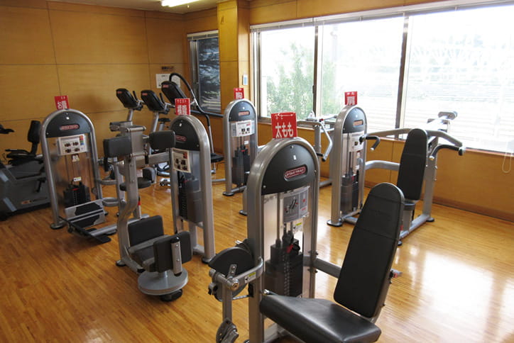 ジムトレーニングルーム / ヘルスパ塩尻